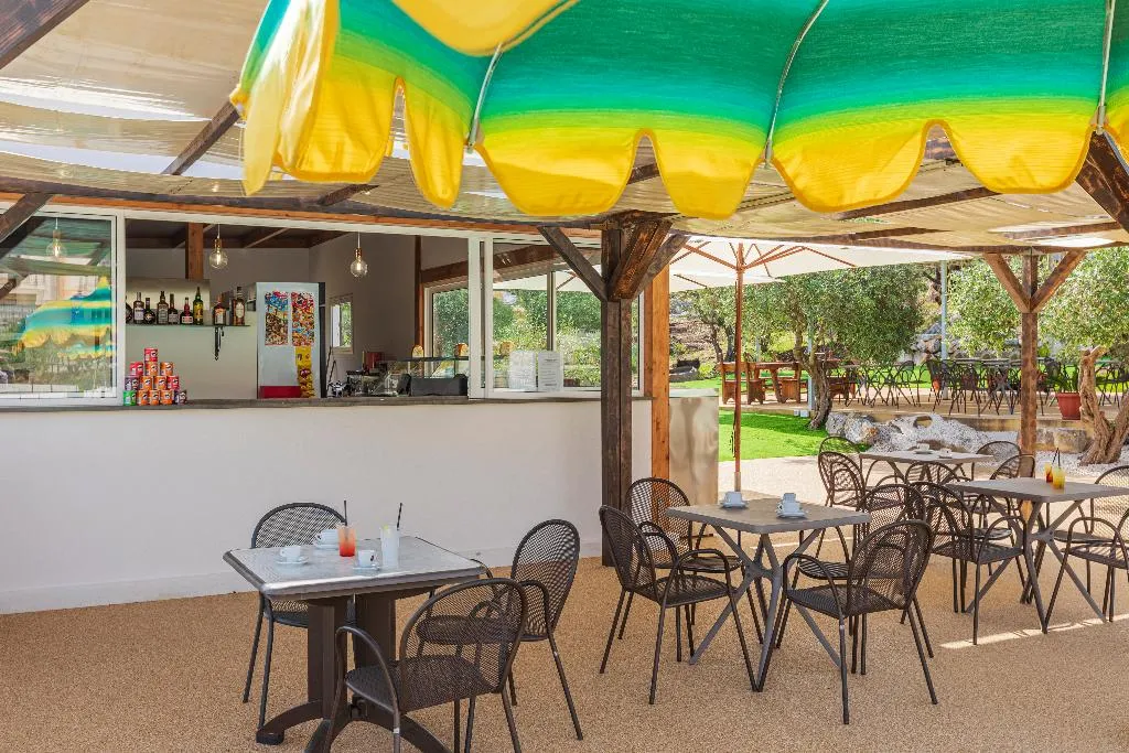 Bar, Villa Zina family Resort, Palermo