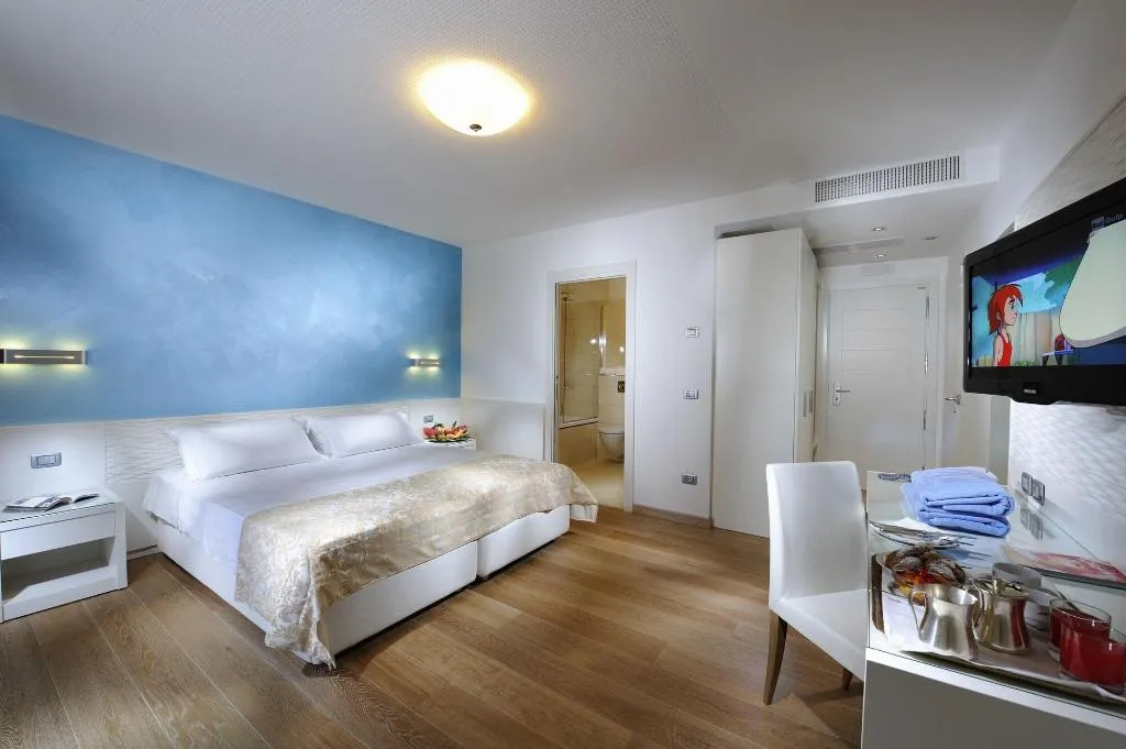 Room, Grand Hotel Playa, Venice