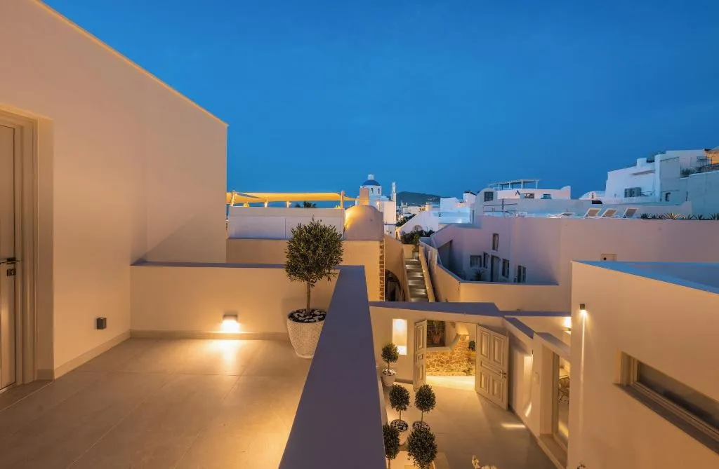 Room, La Madeleine Oia, Santorini