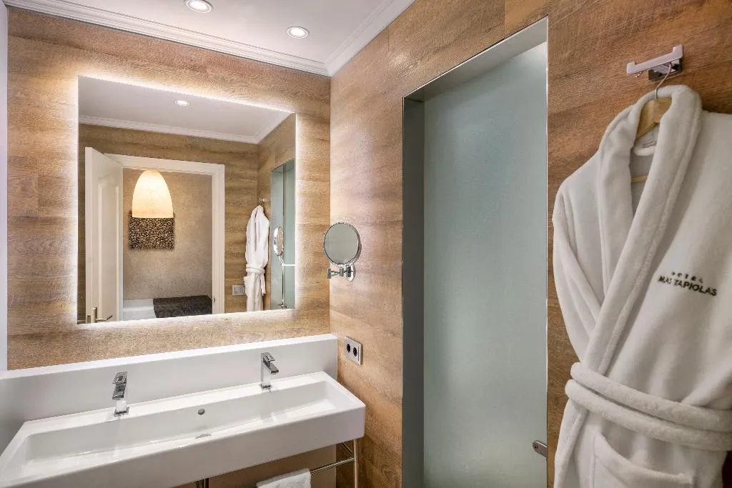 Double or Twin GARDEN VIEW Room, Salles Hotel & SPA Mas Tapiolas, Costa Brava