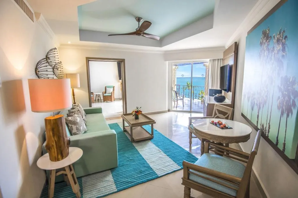 Room, Wyndham Alltra Playa del Carmen Adults Only All In, Playa Del Carmen