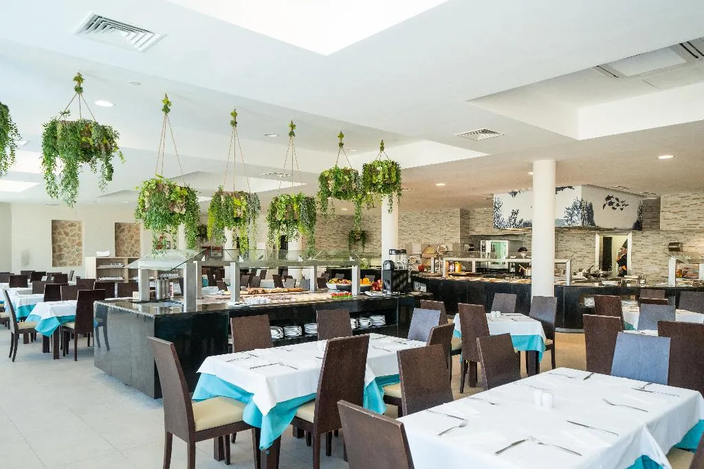 Restaurant, MarSenses Ferrera Blanca Family Hotel, Majorca