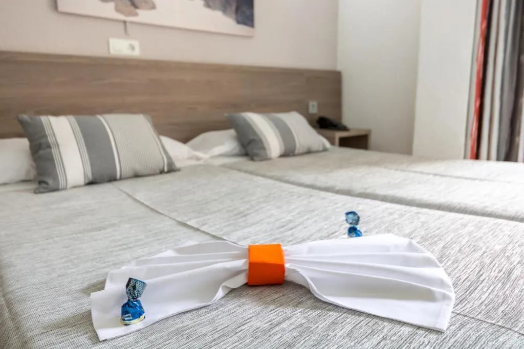 Double or Twin STANDARD Room, Costa Mediterraneo - Adults only, Majorca