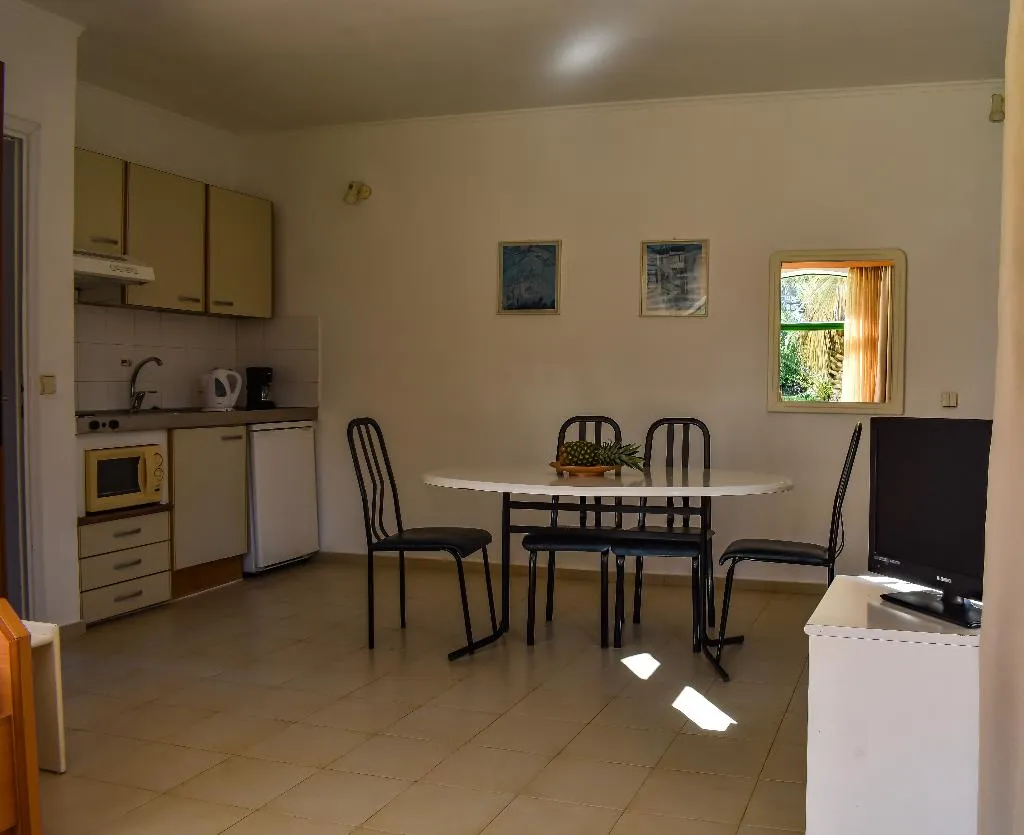 APARTMENT ONE BEDROOM Room, Govino Bay, Corfu