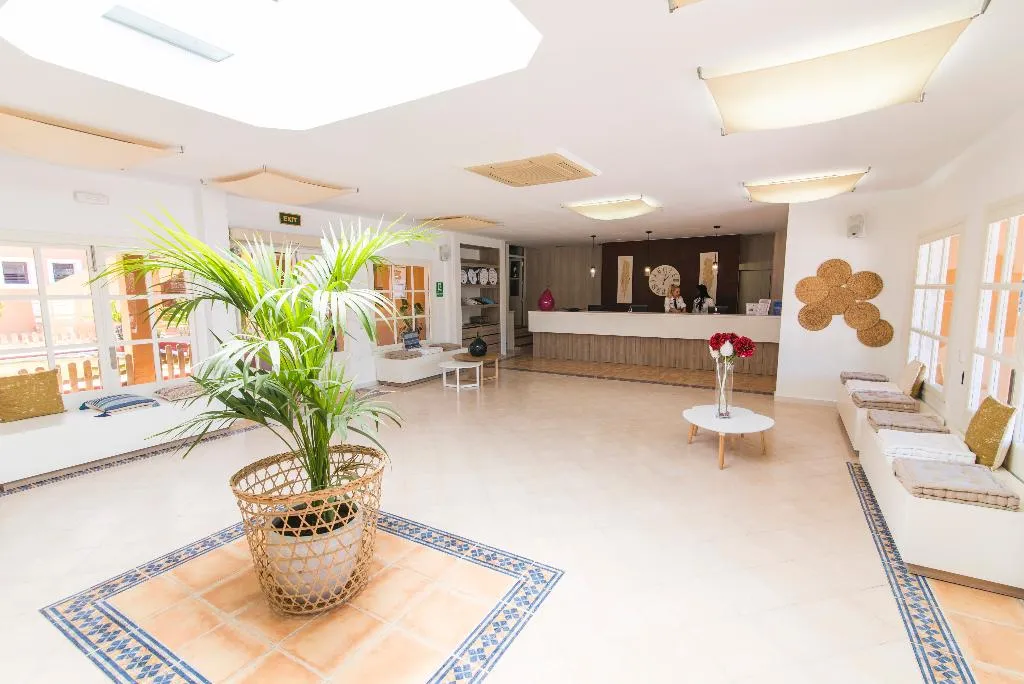 Lobby, FERGUS Style Punta Arabi, Ibiza