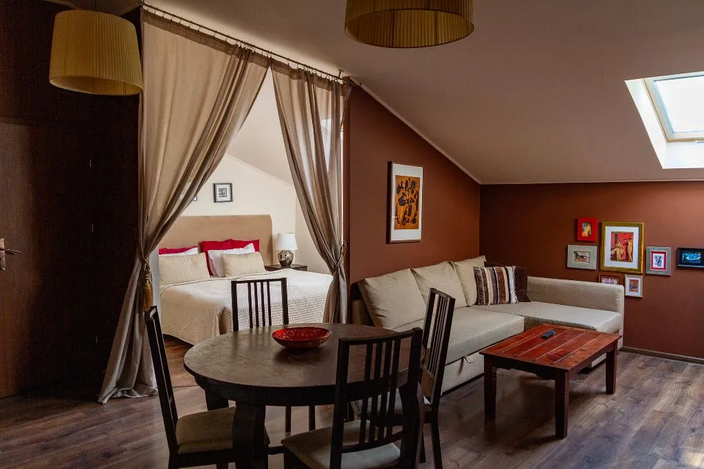 FAMILY ROOM STANDARD Room, Lounge Apartments, Krakow