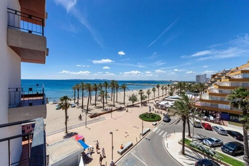 Beach, Montecarlo, Costa Brava