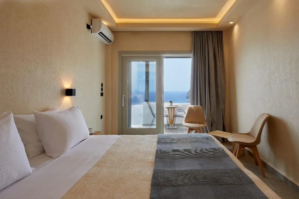 Double or Twin DELUXE SIDE SEA VIEW Room, Acropole Sunrise, Santorini