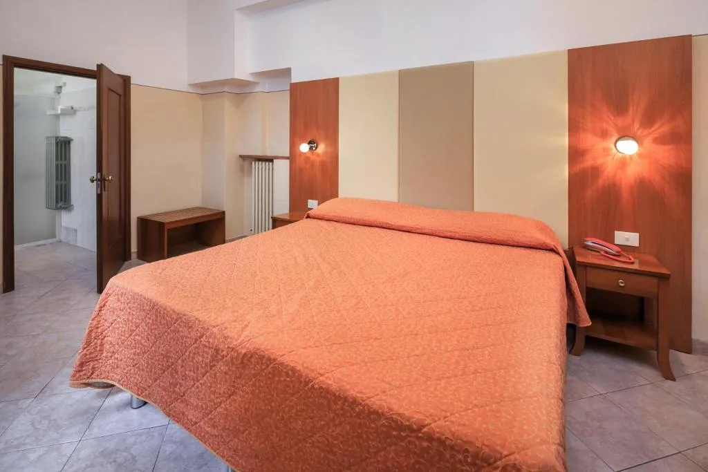 Room, Hotel Arno Bellariva, Florence
