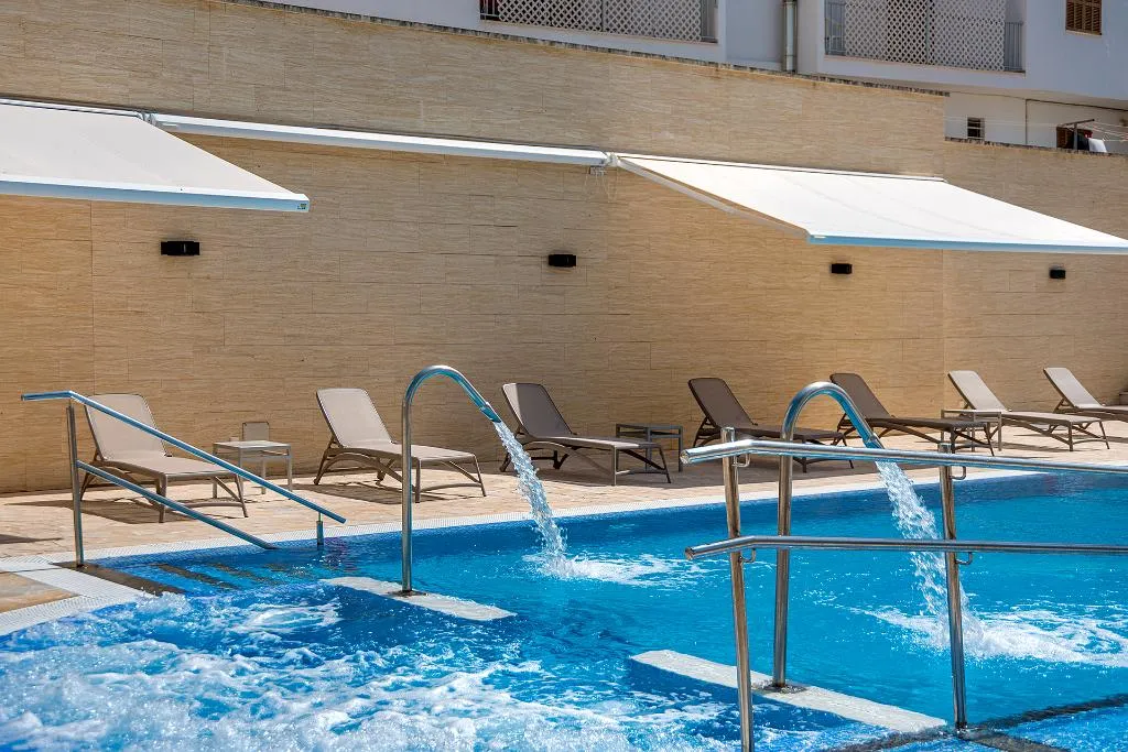 Pool, Biniamar, Majorca