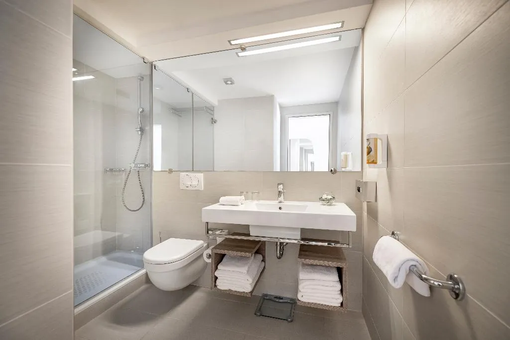 DOUBLE SUPERIOR WITH BALCONY Room, Valamar Lacroma Hotel 4*, Dubrovnik