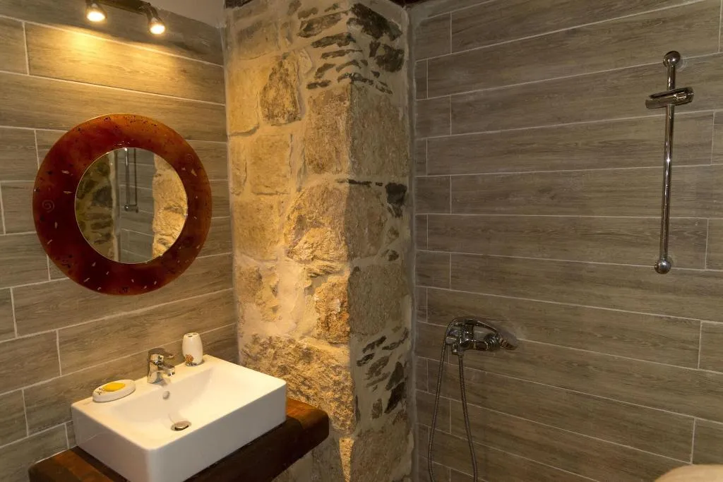 Room, Idili Traditional House, Crete