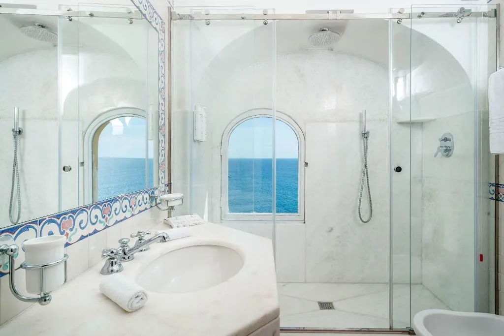 JUNIOR SUITE SEA VIEW WITH BALCONY Room, Miramare, Naples