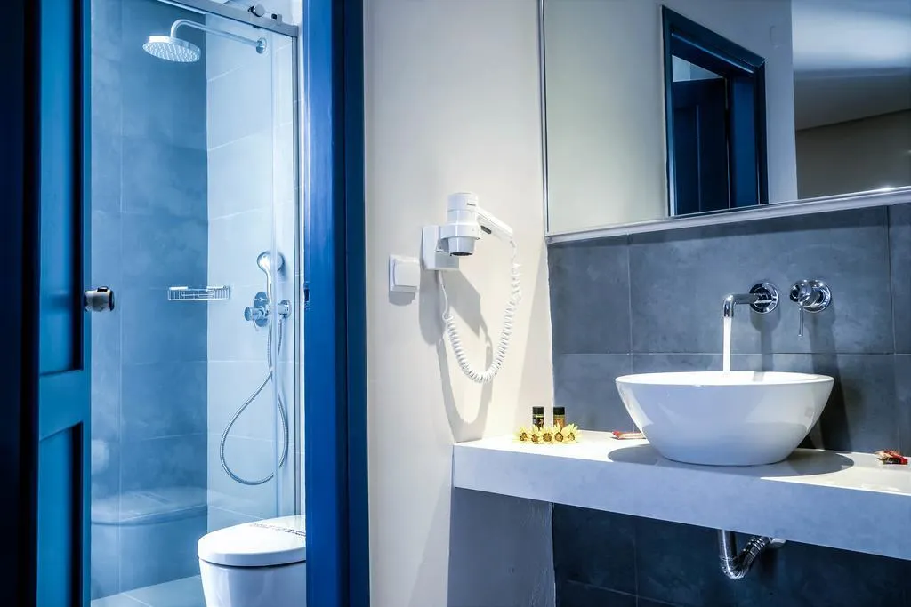 SUITE WITH JACUZZI Room, Castello Village Resort, Crete