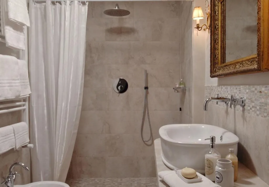 Room, Palazzo Sant'Angelo Boutique B&B, Perugia