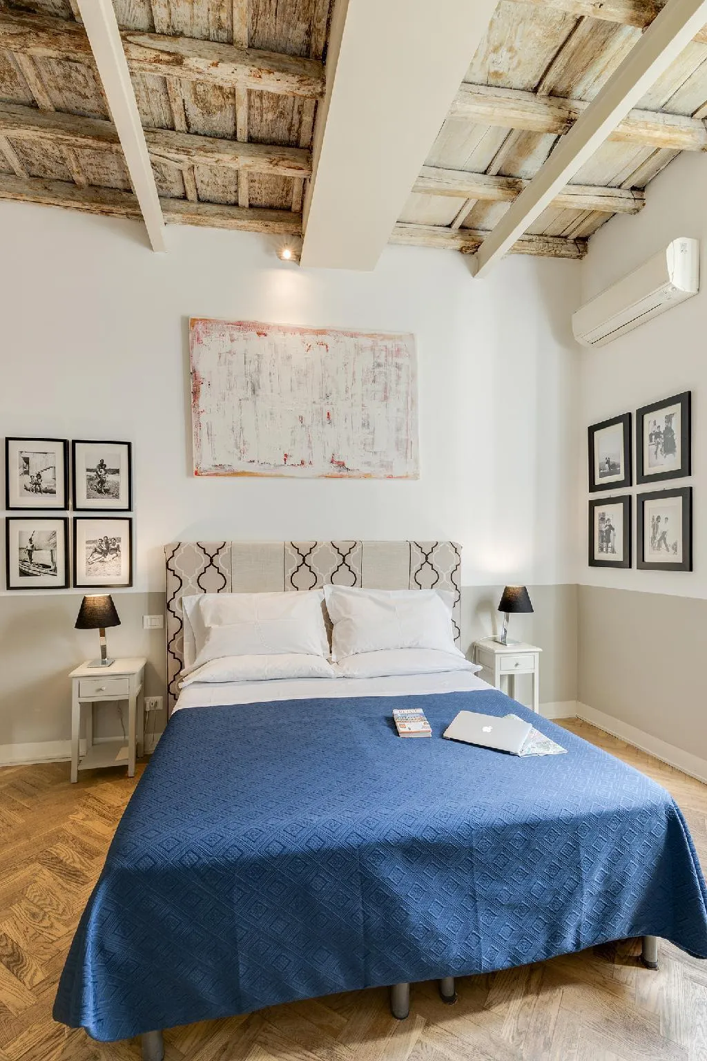 Room, The Blue Hostel, Naples