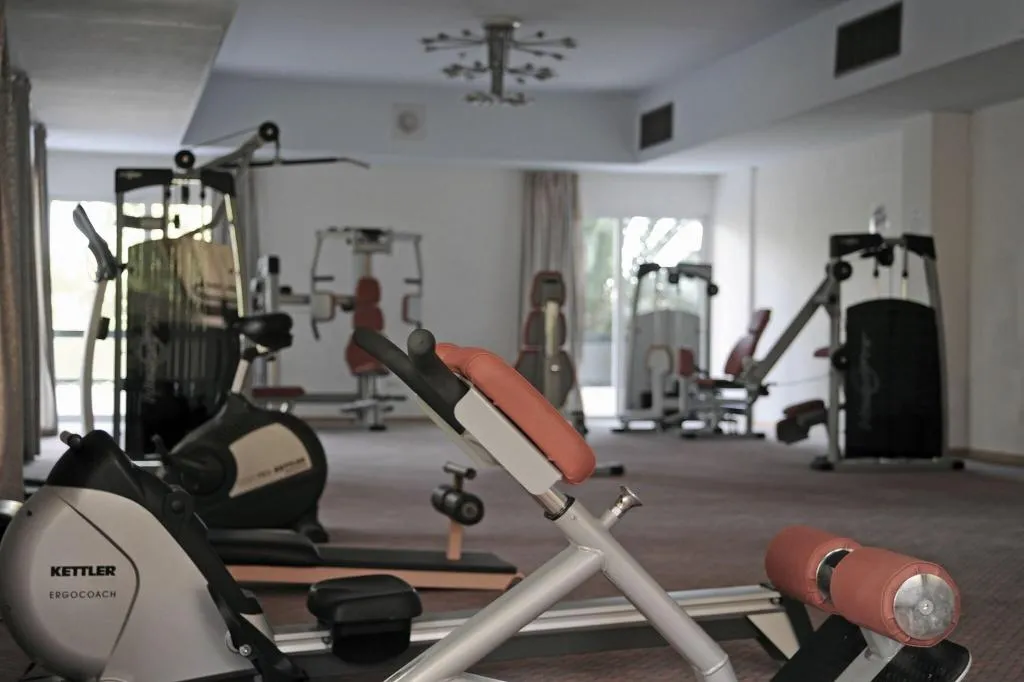 Sports and Entertainment, King Saron Club Marmara, Athens