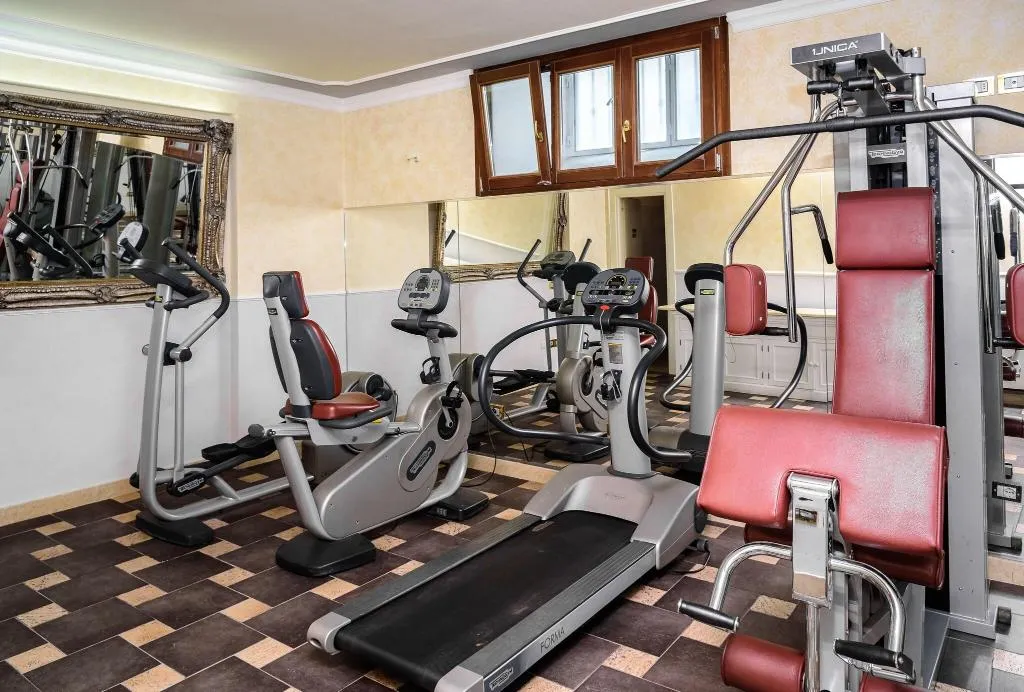 Sports and Entertainment, Relais La Corte Di Cloris, Florence