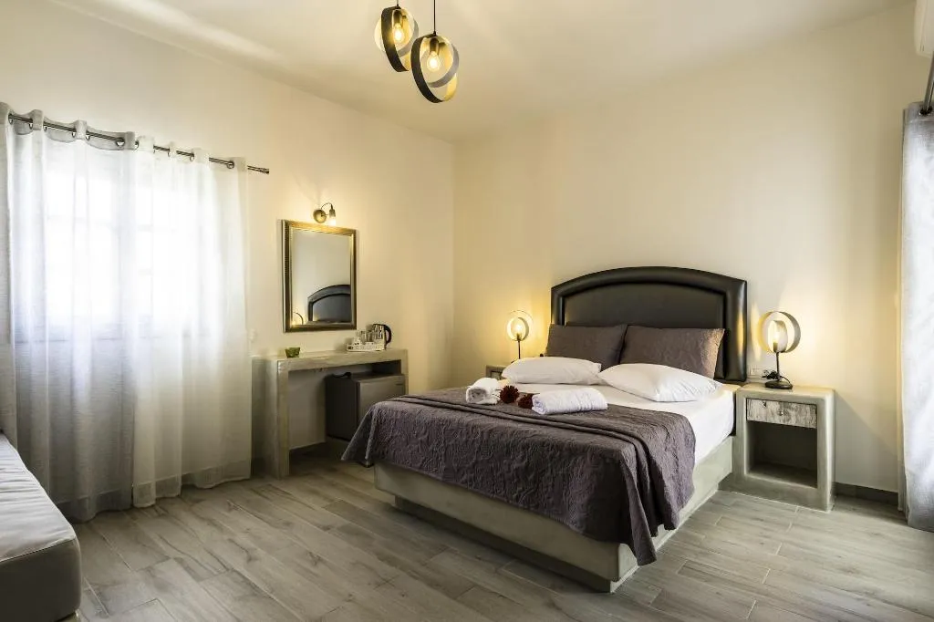 Room, Villa Kalamia Dolphins, Santorini