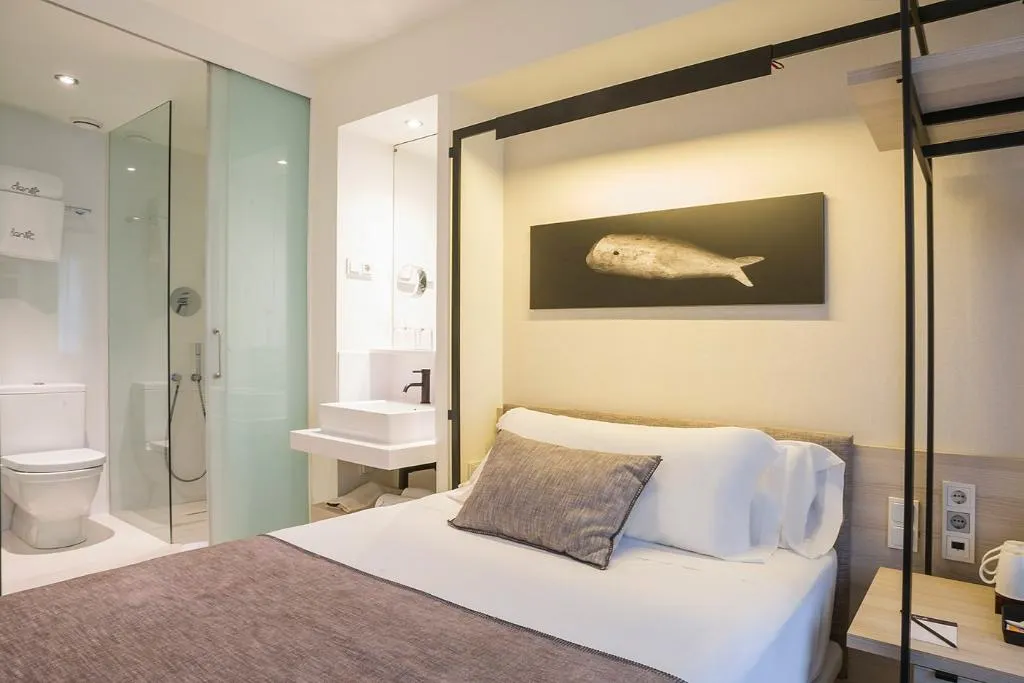 DOUBLE STANDARD Room, Denit Barcelona, Barcelona
