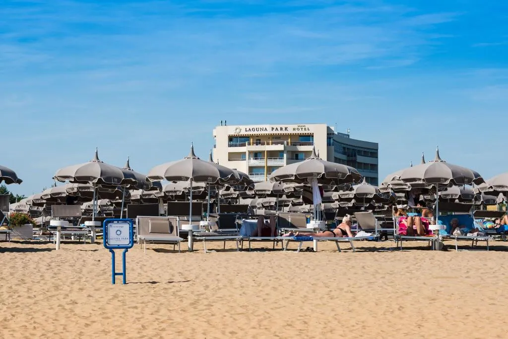Beach, Laguna Park Hotel, Venice