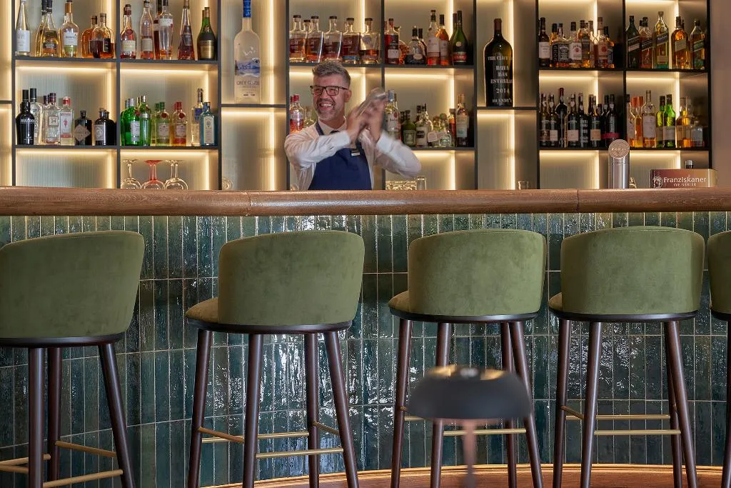 Bar, The Cliff Bay Resort, Madeira