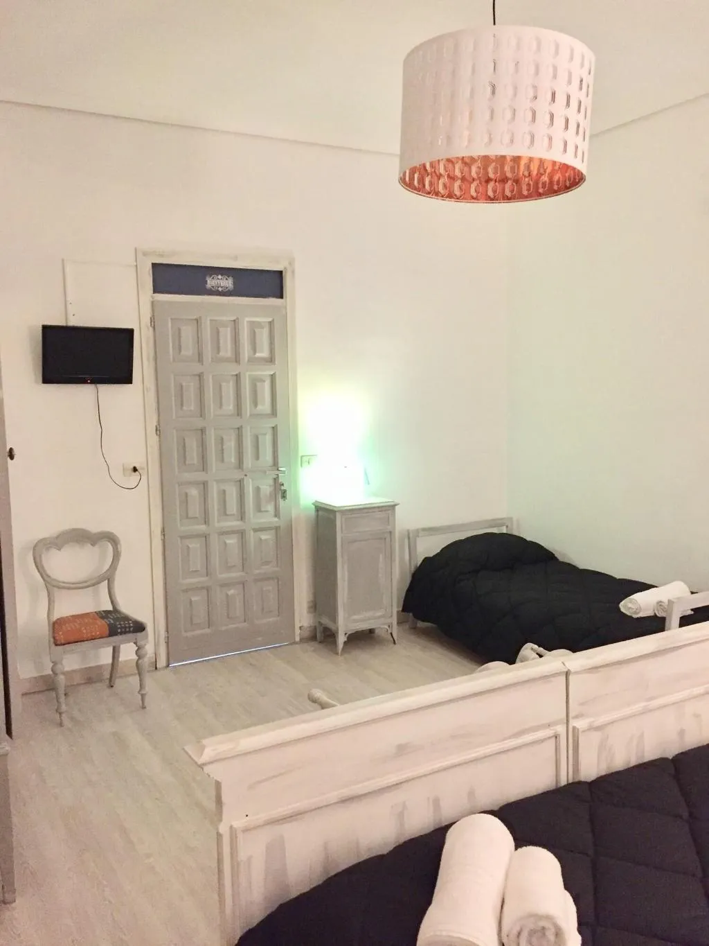 Room, Scilla e Cariddi Bed&Breakfast, Catania