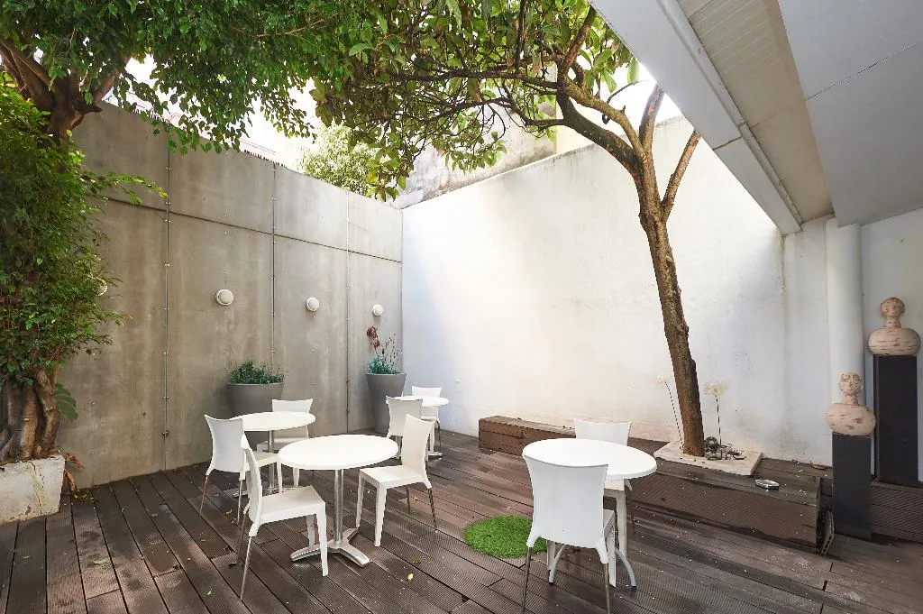 Terrace, Hello Lisbon Santa Catarina Suites, Lisbon