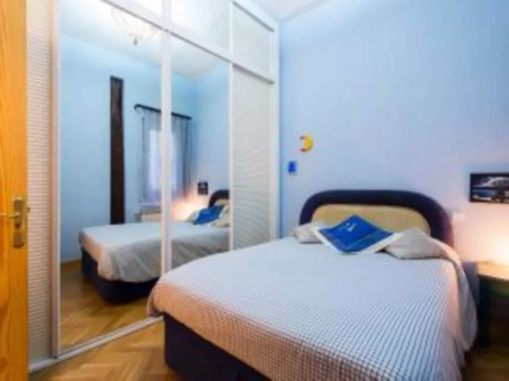 Room, Madrid Center Fuencarral Pedestrian, Madrid