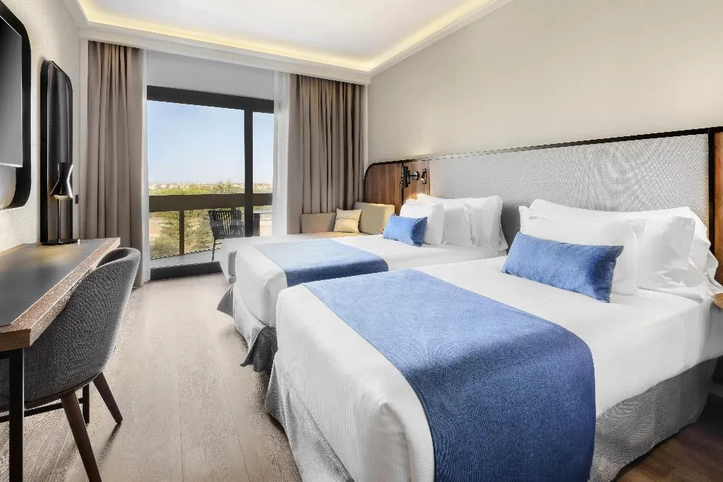 Double or Twin DELUXE Room, Barceló Roma, Rome