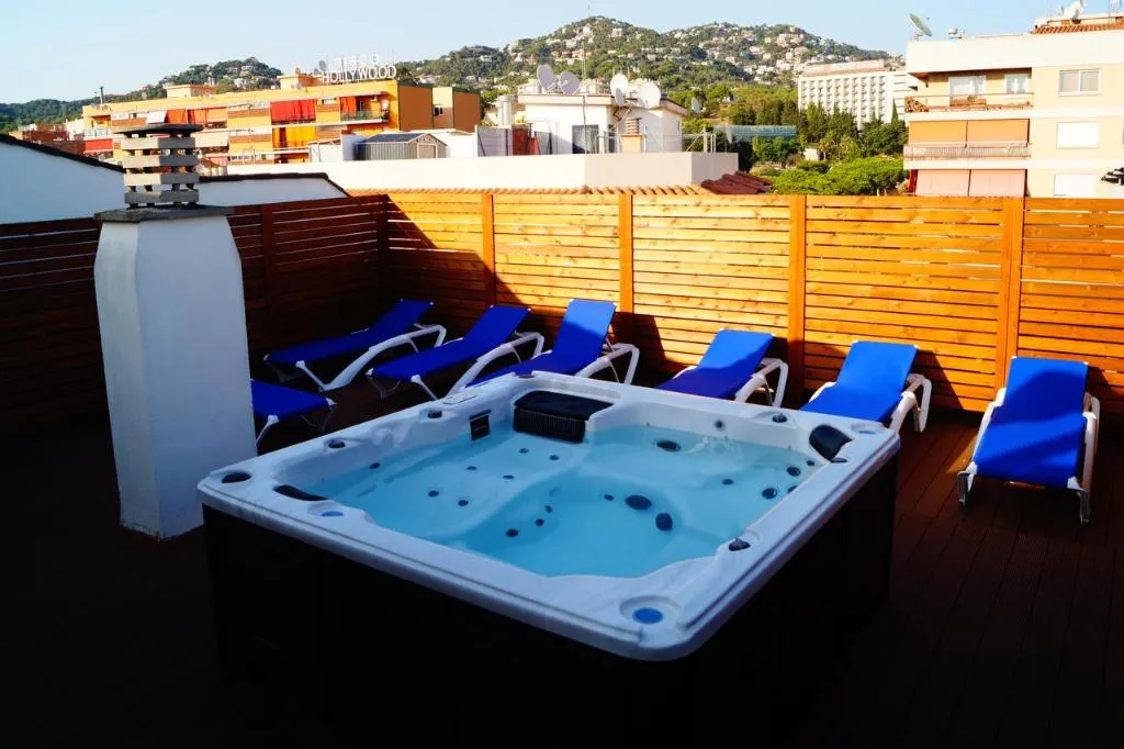 Pool, Norai, Costa Brava