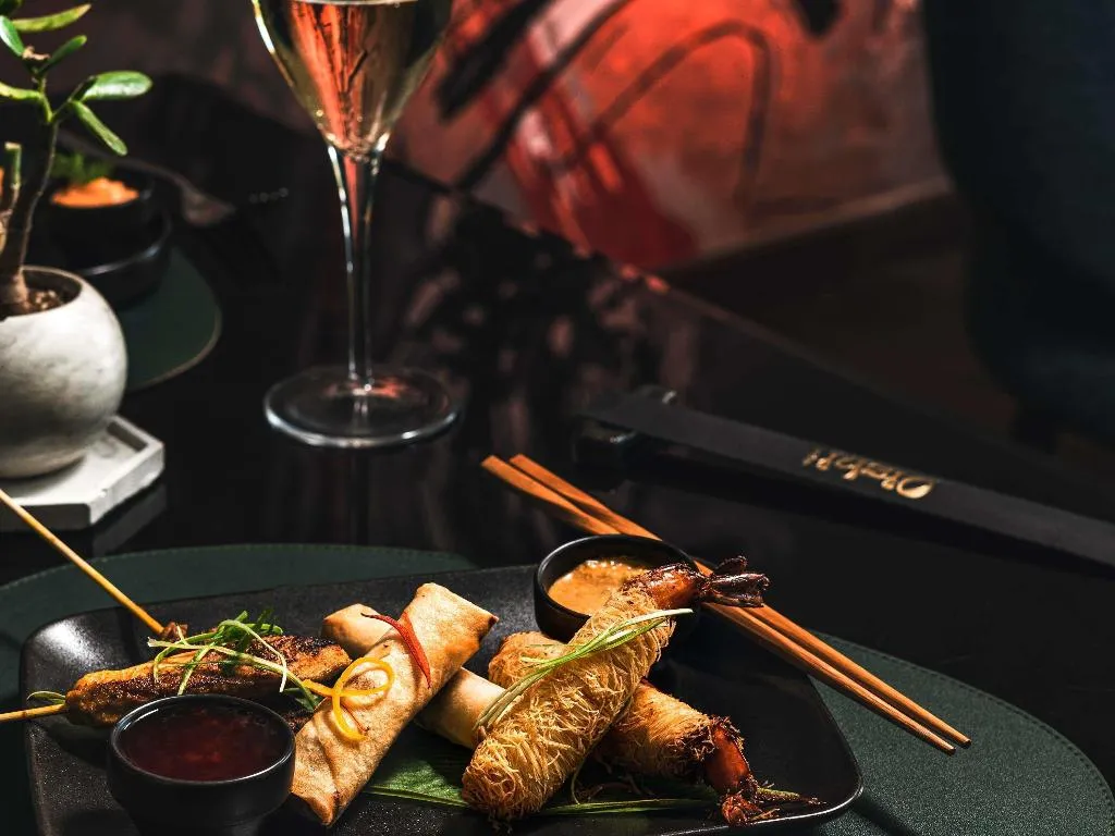 Restaurant, Movenpick Cairo Media City, Cairo