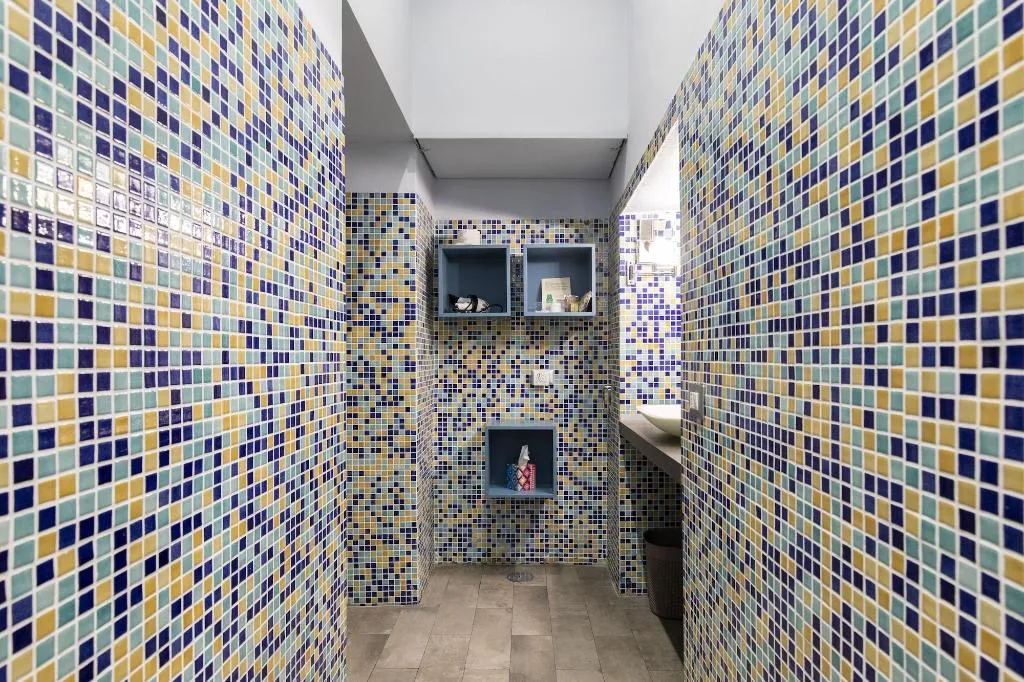 Room, Home&More, Naples