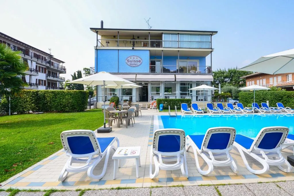 Pool, Suisse, Milan