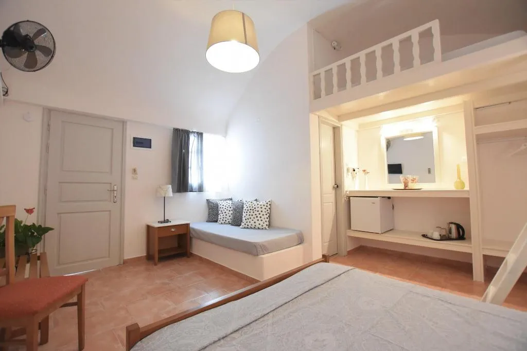 Room, Rodakas Hotel, Santorini