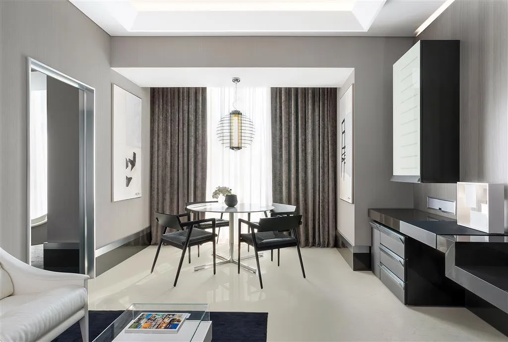 Room, Excelsior Hotel Gallia, a Luxury Collection Hotel, Milan