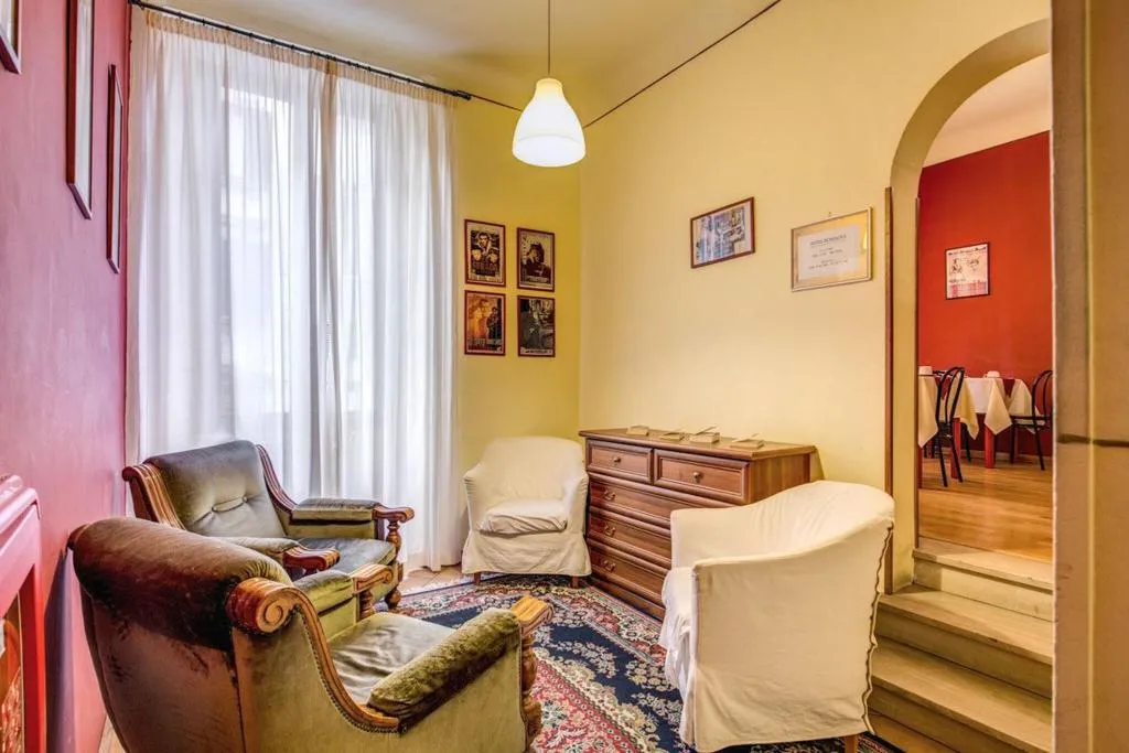 Lobby, Romagna, Florence