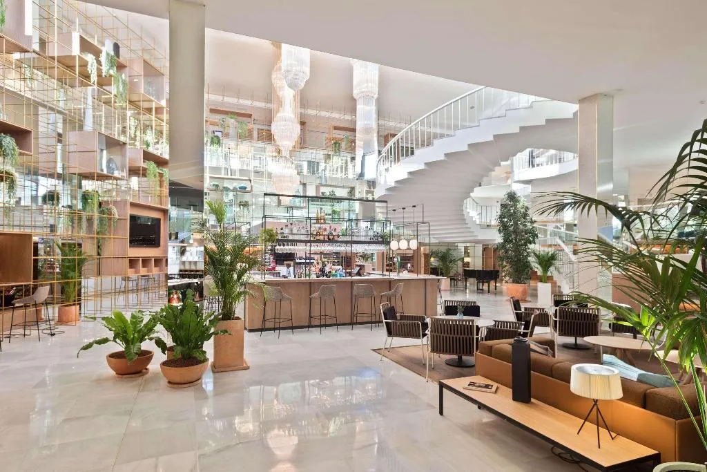 Restaurant, Melia Palma Marina, Majorca