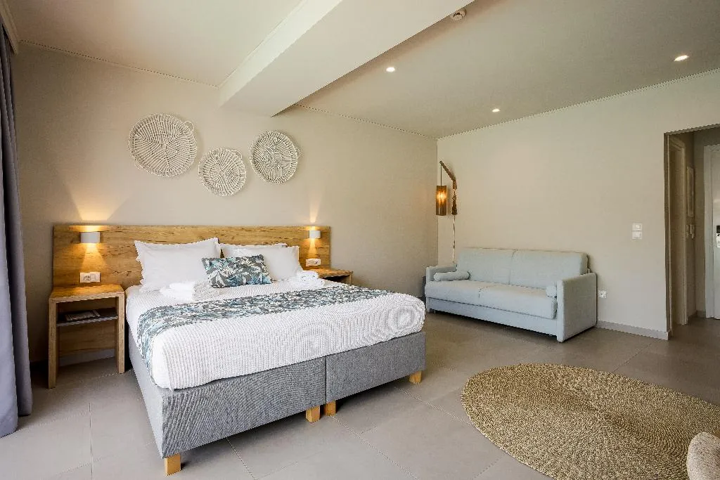 SUITE POOL VIEW Room, Sarpidon Suites, Crete