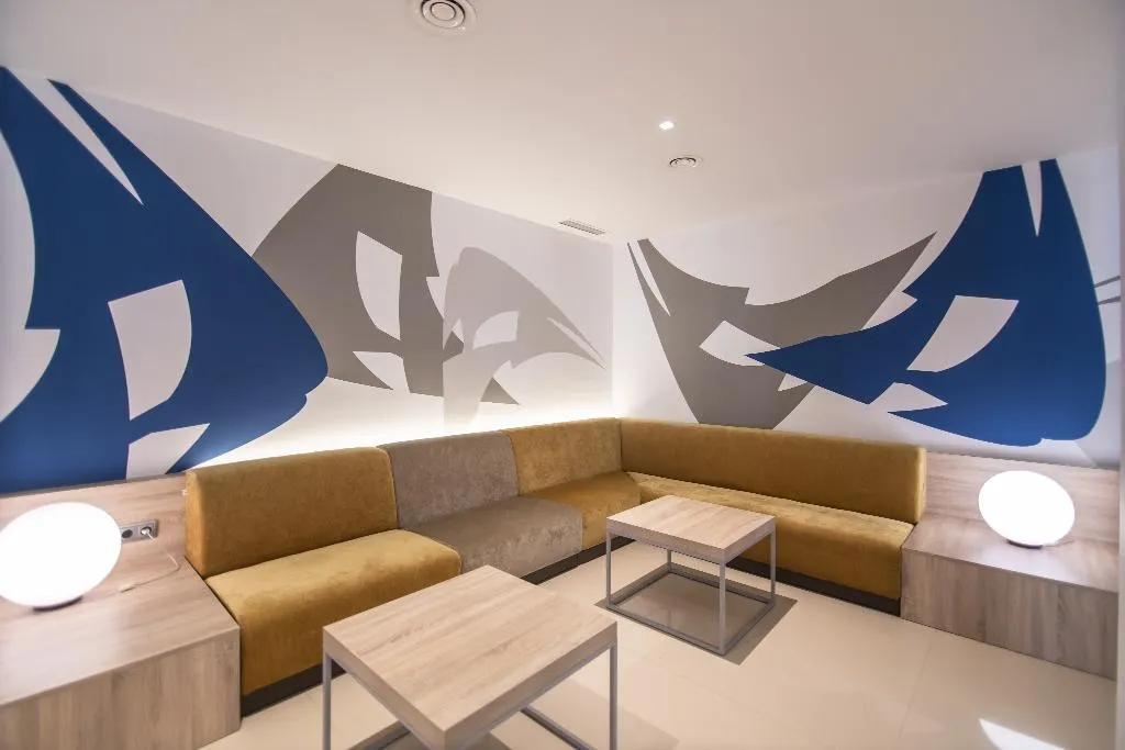 Lobby, Monte Puertatierra, Costa De La Luz