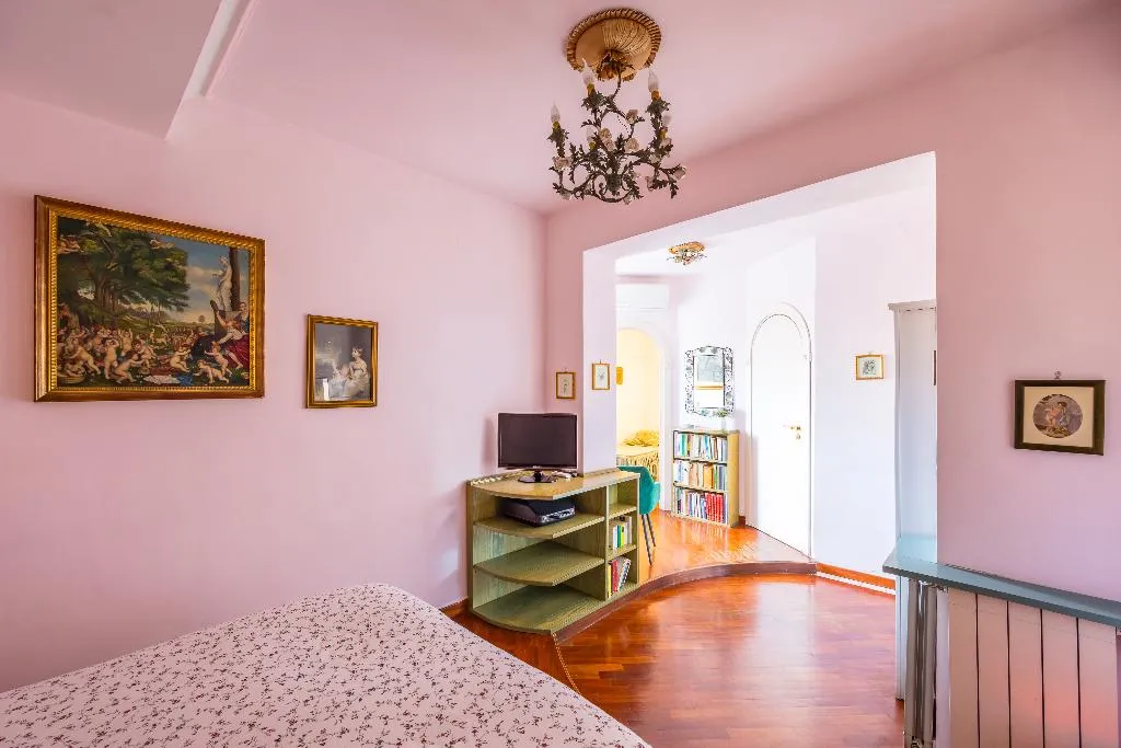 FAMILY ROOM DELUXE CITY VIEW Room, La Casa Di Bruno, Naples