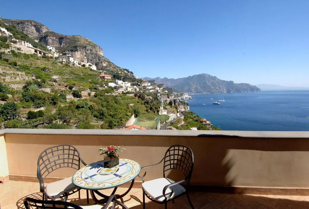 General view, Villa Alba d'Oro - Historic Luxury Villa, Naples