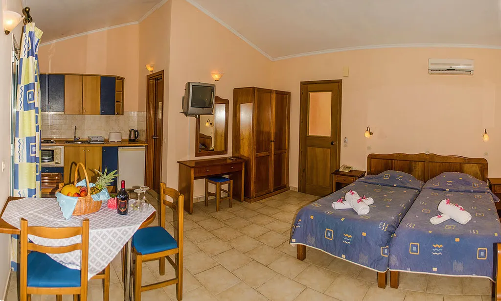 STUDIO STANDARD Room, Orestis Apartments, Corfu