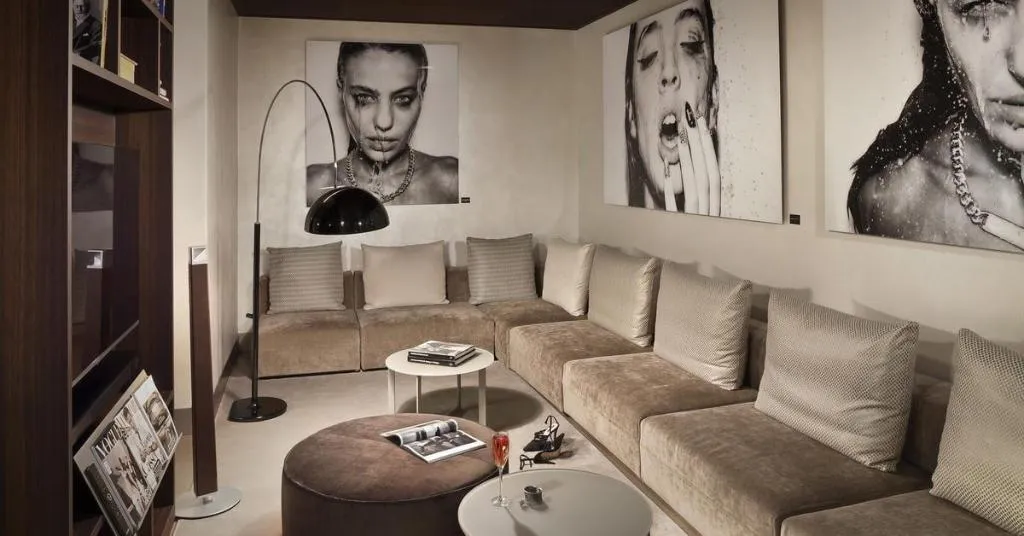 Room, Me Milan Il Duca, Milan