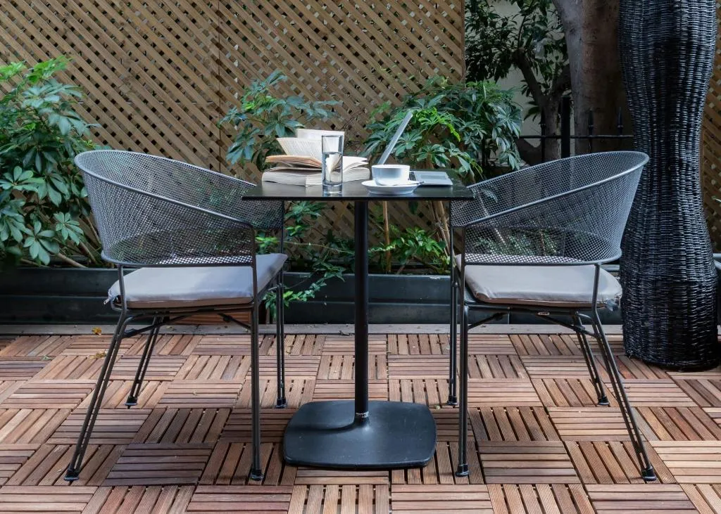 Terrace, Coral, Athens