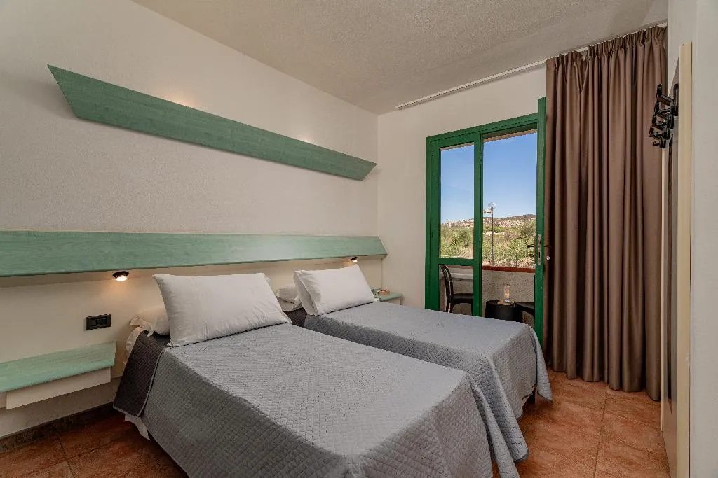 DOUBLE BASIC Room, Club Esse Cala Bitta, Olbia