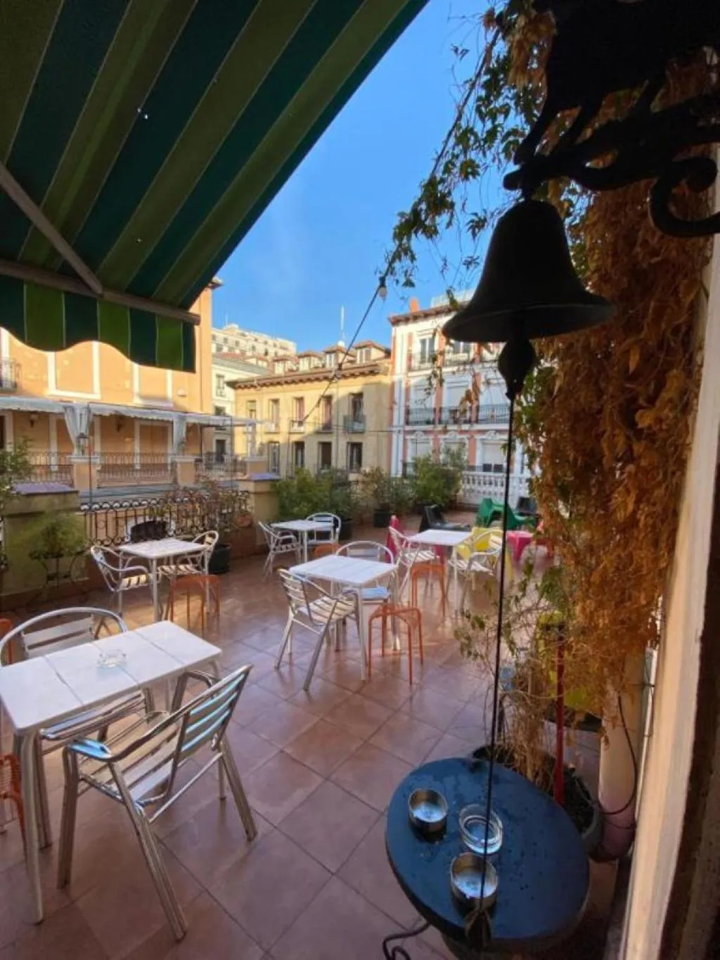 General view, Barbieri Sol Hostel, Madrid