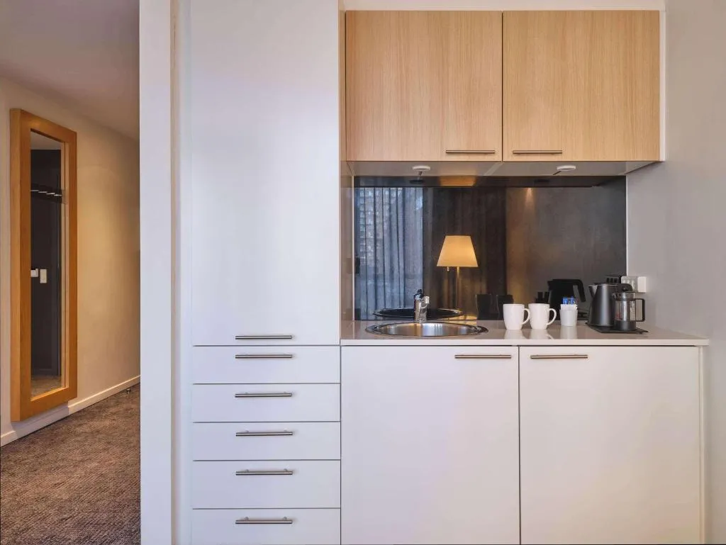 STUDIO QUEEN SIZE BED Room, Adina Apartment Hotel Copenhagen, Copenhagen