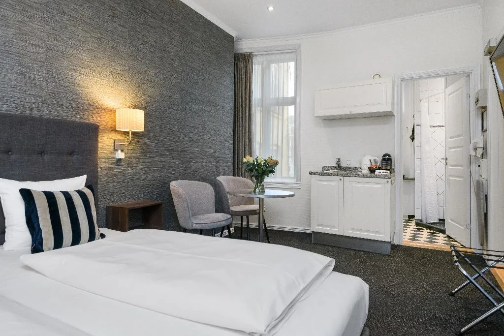DOUBLE SINGLE USE COMFORT Room, Hotel Tiffany, Copenhagen