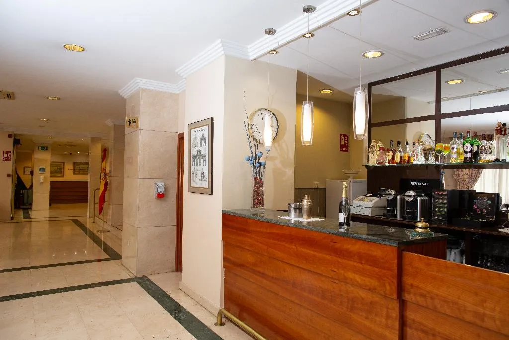Bar, Cason del Tormes, Madrid